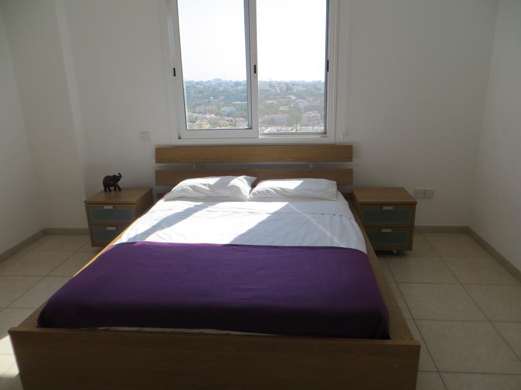Melania Apartment Пафос Экстерьер фото